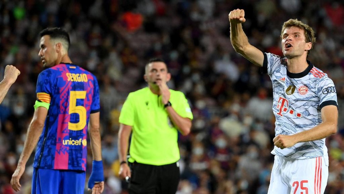 Thomas Mueller Tak Puas dengan Hasil Ballon dOr, Peringatan buat Barcelona. (Foto: AFP/LLUIS GENE)