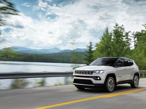 Skema Kredit New Jeep Compass, Bisa Dicicil Mulai Rp 14 Jutaan per Bulan Skema Kredit New Jeep Compass, Bisa Dicicil Mulai Rp 14 Jutaan per Bulan