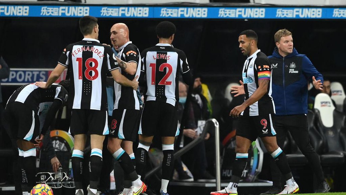 Newcastle belum menang dalam 14 laga Liga Inggris musim ini. Foto: Getty Images/Stu Forster