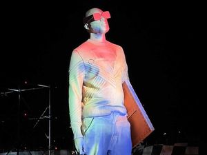 Virgil Abloh Meninggal, Louis Vuitton Buat Patung Raksasa Sang Desainer Virgil Abloh Meninggal, Louis Vuitton Buat Patung Raksasa Sang Desainer