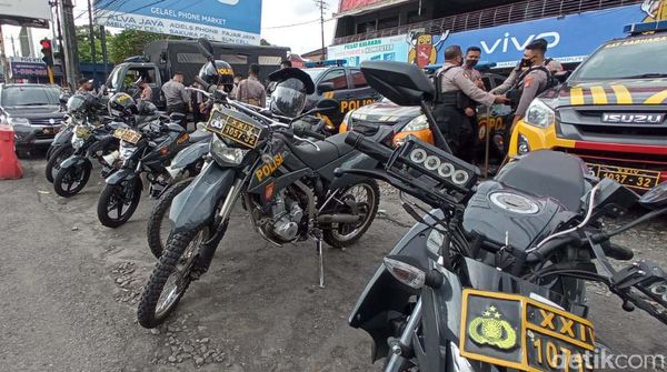Pasca Bentrok Suporter Bola, Polisi Berjaga di Jalan Adisutjipto Jogja