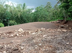 Penolakan Warga soal Rencana Pembangunan Ponpes yang Diasuh Gus Nur