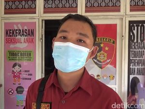 Dosen Diduga Cabuli Mahasiswi Dicopot dari Kajur, BEM Unsri: Terlalu Ringan! Dosen Diduga Cabuli Mahasiswi Dicopot dari Kajur, BEM Unsri: Terlalu Ringan!