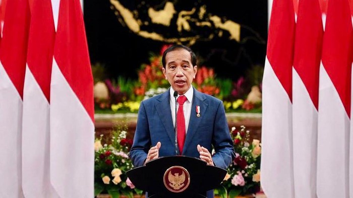 Presiden Joko Widodo (Jokowi) menyebut ada tiga konsentrasi presidensi G20 Indonesia yang mau digelar di Bali tahun depan. Jokowi juga berpesan terhadap negara-negara G20 bahwa presidensi g20 Indonesia bukan sekadar seremonial belaka, tetapi mesti menjalankan agresi nyata, menciptakan terobosan-terobosan besar hingga membangun kolaborasi.