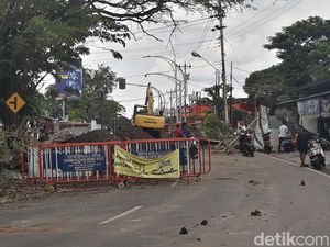 Proyek Jembatan Jonasan Solo Molor, Jalan Juanda Masih Ditutup Proyek Jembatan Jonasan Solo Molor, Jalan Juanda Masih Ditutup