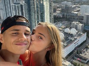 Pacaran dari Usia 16 Hingga Tinggal Bareng, Romeo Beckham Putus Dari Pacar Pacaran dari Usia 16 Hingga Tinggal Bareng, Romeo Beckham Putus Dari Pacar