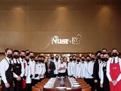 Resto Baru Salt Bae di Arab Saudi Diprotes karena Kemahalan