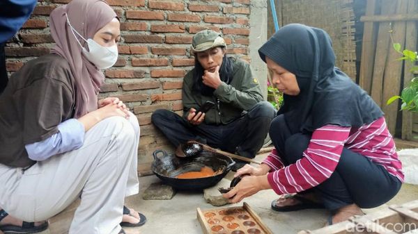 Unik Banget! Ada Sekolah Gula Jawa di Bukit Menoreh