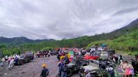 Foto: Naik Jeep Kelilingi Wisata Gunung Merapi