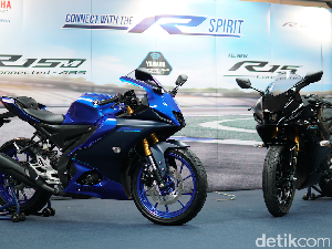Yamaha All New R15 Connected: Tampilannya Makin Istimewa, Mesinnya Masih Sama Yamaha All New R15 Connected: Tampilannya Makin Istimewa, Mesinnya Masih Sama