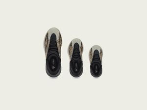 Koleksi Yeezy QNTM Amber Tint Dijual Rp 4,3 Juta Koleksi Yeezy QNTM Amber Tint Dijual Rp 4,3 Juta