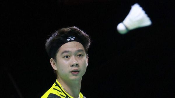 Kece Abis! Ini Gaya Kevin Sanjaya dengan Headband