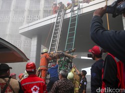 Korban Tewas Kebakaran Gedung Cyber Jaksel Bertambah Jadi 2 Orang