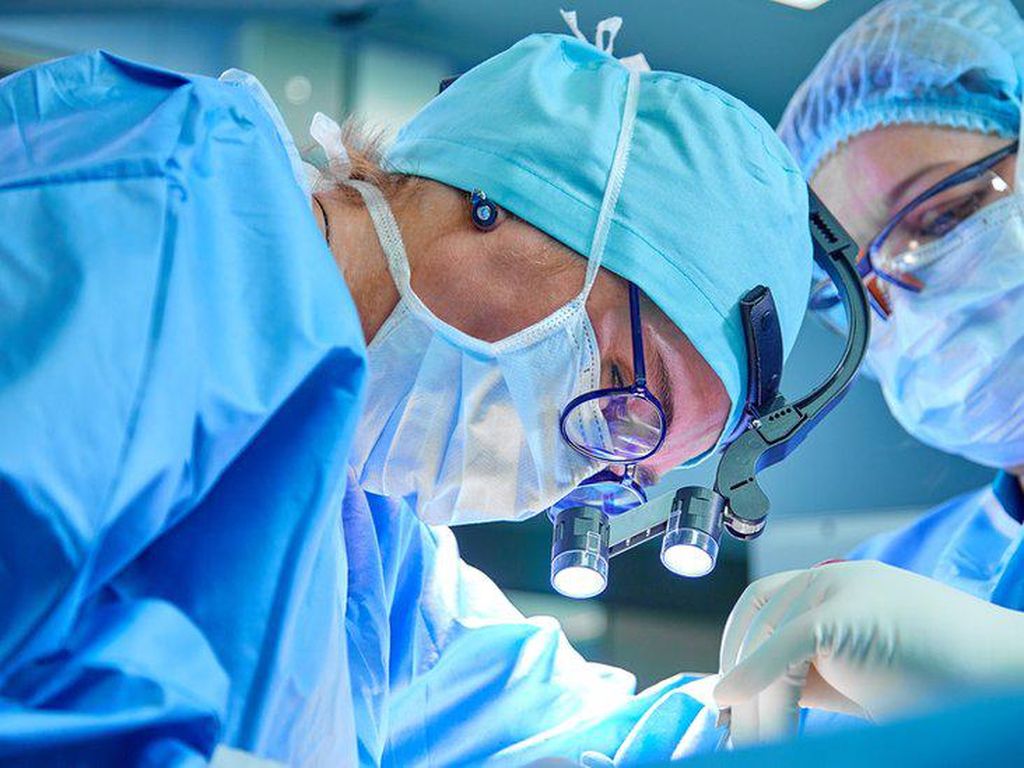 Dokter Bedah di Austria Kena Denda karena Salah Amputasi Kaki Pasien Dokter Bedah di Austria Kena Denda karena Salah Amputasi Kaki Pasien