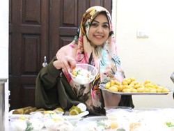 Kisah Inspiratif Erna Rasyid, Istri Walkot Parepare yang Juga Pendakwah