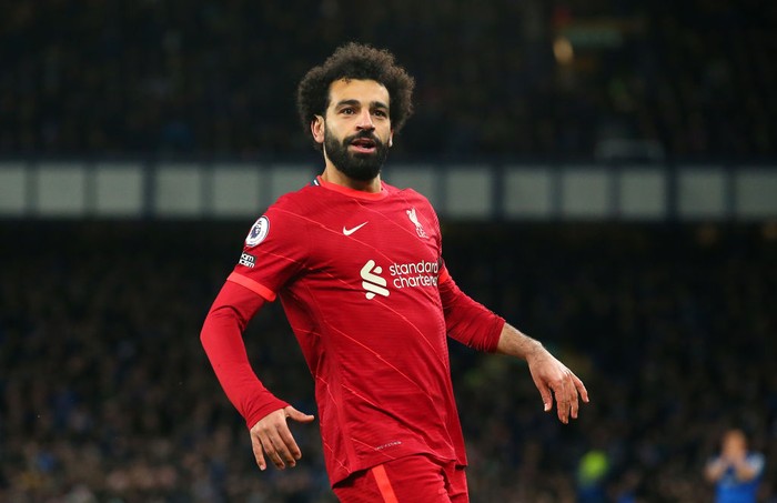 Mohamed Salah LIVERPOOL, ENGLAND - DECEMBER 01: Mohamed Salah of Liverpool reacts during the Premier League match between Everton and Liverpool at Goodison Park on December 01, 2021 in Liverpool, England. (Photo by Alex Livesey/Getty Images)