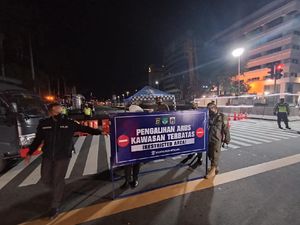 Ditutup dari Segala Penjuru, Kawasan Monas Sudah Steril Malam Ini