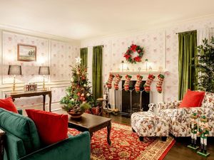 Minat Habiskan Natal di Rumah Home Alone? Minat Habiskan Natal di Rumah Home Alone?