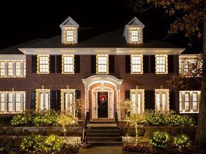 Masih Ingat Rumah di Film Home Alone? Ternyata Harganya Gokil! Masih Ingat Rumah di Film Home Alone? Ternyata Harganya Gokil!