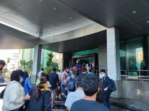 Api Padam, Pegawai Cyber 1 Sudah Dibolehkan Masuk Gedung Lagi