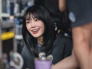 Viral Mengumpat di Work Later Drink Now, Eunji Ngaku Benar-benar Emosi Viral Mengumpat di Work Later Drink Now, Eunji Ngaku Benar-benar Emosi