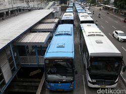 TransJakarta Tambah 4 Rute Perjalanan Khusus Saat Natal dan Tahun Baru