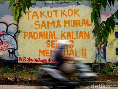Mural Kritik Sosial Terlihat Mencolok di Ciledug