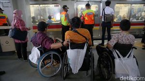 Stasiun Jatinegara Sediakan Fasilitas Khusus untuk Para Difabel