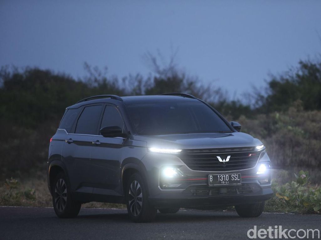 Wuling Almaz Kalahkan CR-V, Berikut Deretan SUV Medium Terlaris 2021