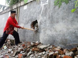 Tembok Pembatas UIN Aceh-USK Dibongkar Usai Rektor Teken Kesepakatan