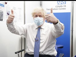 PM Inggris Cabut Aturan Pembatasan Covid-19