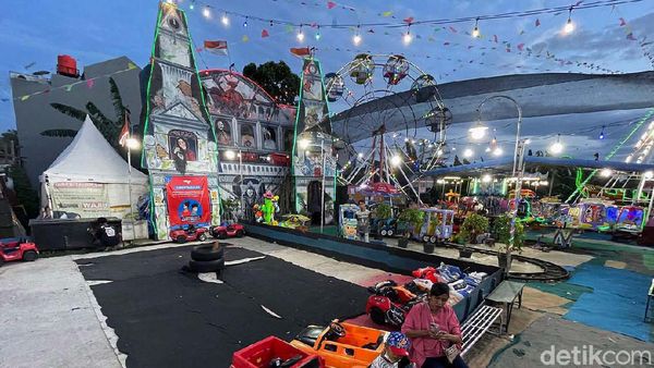 Lama Tak Terlihat, Pasar Malam Kembali Bergeliat