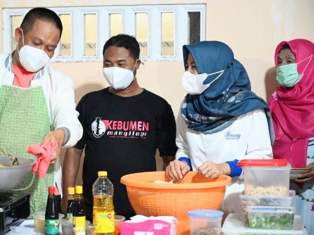 Chef Renatta & Chef Arnold, Ada Tantangan Masak dari Bupati Kebumen Nih! Chef Renatta & Chef Arnold, Ada Tantangan Masak dari Bupati Kebumen Nih!