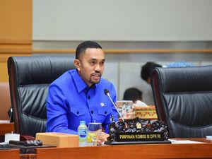 Buka-bukaan Sahroni soal Dugaan Hendak Diperas Adam Deni Buka-bukaan Sahroni soal Dugaan Hendak Diperas Adam Deni