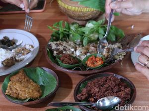 Ingkung Gurame yang Gurih Creamy Ini Jadi Favorit di Bantul Ingkung Gurame yang Gurih Creamy Ini Jadi Favorit di Bantul