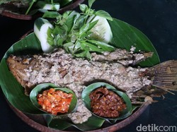 Gurih Sedap Ingkung Gurame, Menu Ingkung Unik dan Favorit di Bantul