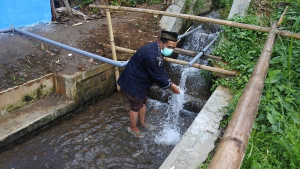 Horeee, Lahan Pertanian Ini Sudah Tersambung Pipa Pengairan