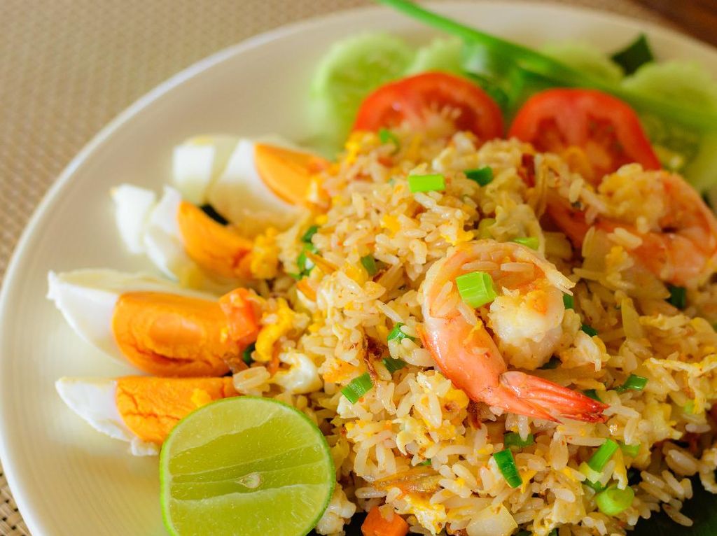 Resep Nasi Goreng Udang Telur Asin yang Gurih Mantul Buat Sarapan Resep Nasi Goreng Udang Telur Asin yang Gurih Mantul Buat Sarapan