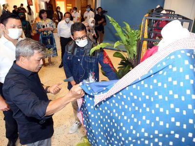Dukung Ekonomi Kreatif, Menparekraf Sambangi Jakarta Fashion Hub