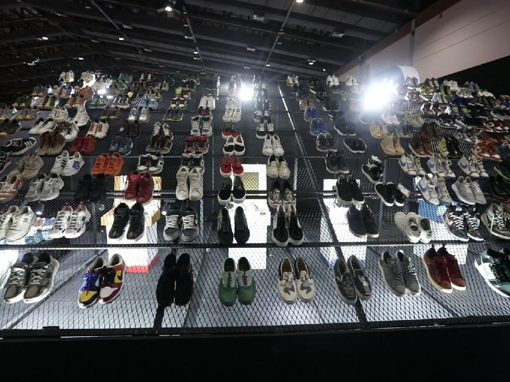 Viral, Pesta Sneakers di JCC Senayan