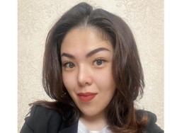 Wajah Disebut Makin Tirus, Tina Toon Bantah Hasil Oplas