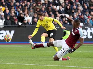 Permainan Chelsea Menarik, tapi Belum Meyakinkan untuk Jadi Juara Permainan Chelsea Menarik, tapi Belum Meyakinkan untuk Jadi Juara