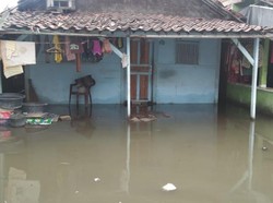 Banjir Rob Rendam 2 Kecamatan di Tangerang, Ribuan KK Terdampak