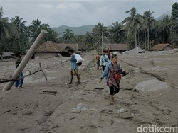Mari Bahu Membahu Bantu Korban Erupsi Semeru, Begini Caranya