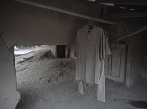 Diselimuti Abu, Begini Kondisi Desa Sumber Wuluh Usai Erupsi Semeru