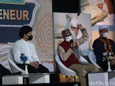 Dorong Ekraf, Sandiaga Uno Dukung Santri Jadi Konten Kreatif