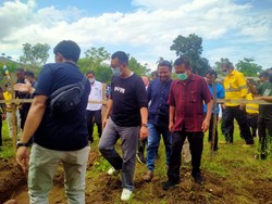 Dianggap Abaikan Pantai Lakey, Gubernur NTB Dimarahi Pelaku Wisata Dompu