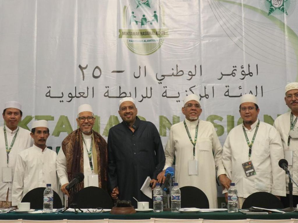 Habib Taufiq Assegaf Terpilih Jadi Ketua Umum Rabithah Alawiyah