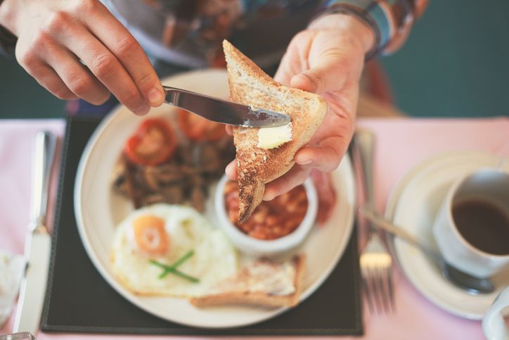 Kebiasaan Sarapan yang Bisa Picu Kenaikan Berat Badan