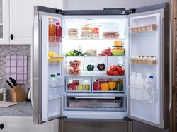 Jangan Asal, Ini 5 Cara Membersihkan Freezer Kulkas